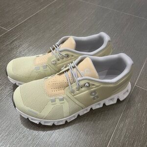 On Women's Beige Sneakers